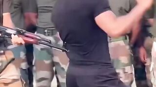 Commandos on training