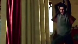 البشر ضد العملاقة