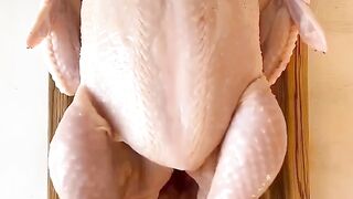 Курица на соляной подушке