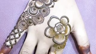 mehndi desgin