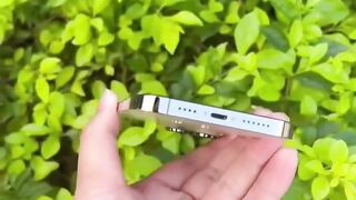 Curved display iphone