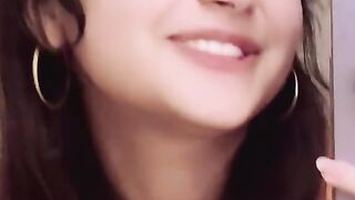 Lipsing Queen Aleeya Alley