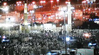 Photography of pilgrims to the Holy House of God