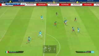 Dribbling from midfield leads to a global goal for Mexico