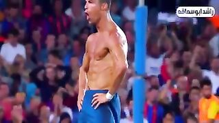 كريستيانو رونالدو أفضل لاعب على مر التاريخ