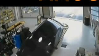 Funny Car parking????!
