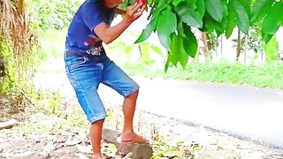 Guava fruit contains keris