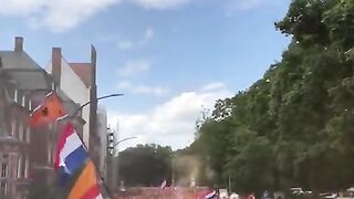 Wow, The Netherlands fans are in full on party mode ahead of their game against Poland today… ????  ????????????