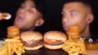 very crunchy ????????????????????