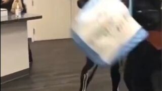 Scare prank????????