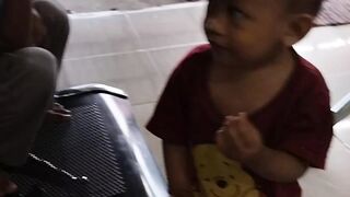 Temenin Ibu ke Klinik