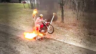 Scary funny ghost prank#ghost #funny #scary#prank