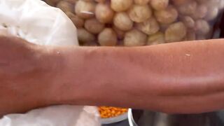#golgappe #panipuri #batatapuri #chaat #chaatlover #indianfood #indianstreetfood