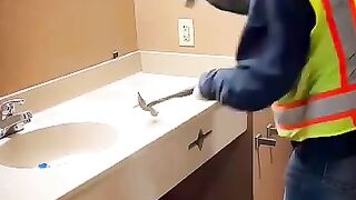 Every Boss wanted workers