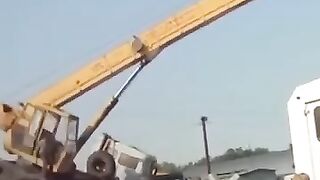 Labour safety first _engineeering_mechanic