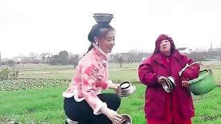 Phenomenal acrobatic moves!