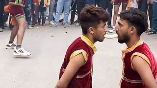 This is the best kind of horrible street performance.