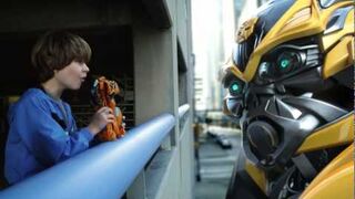 Transformers Kayıp Çağ Figürleri  Flip  Change Reklam Filmi Uzun Versiyon
