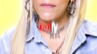 Doja Cat keeps it JUICY ????????.