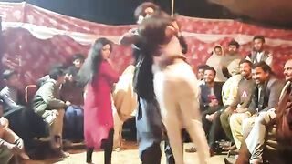 Mix mujra songe thori pi lai te ki hoya January 2020.