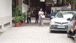 Salman Khan and Saiee Manjrekar Fresh Appearance in Recent Time with Macho Look at Mumbai Street.