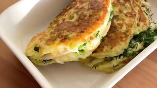 Кабачковые пирожки с ветчиной и сыром