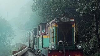 Friends+Monsoon= #matheran #peacefulplace #monsoonseason #coldweather #rainyweather.