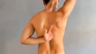 6 movements for shoulder pain