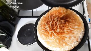 su böreği sandığı TAVADA börek tarifi