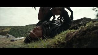 Grande uomo, piccolo dinosauro _ 65 - Fuga dalla Terra _ Clip in Italiano