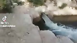 نبع افقا