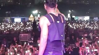 King viral concert and high publicity, making unlimited