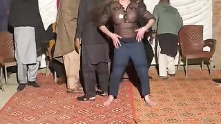 Mujra dhamka