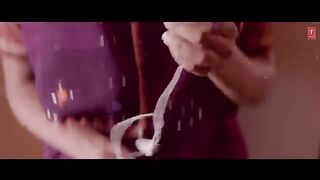 Sharm Laaj Lyrical  Gulaab Gang  Madhuri Dixit, Juhi Chawla  Malabika Brahma, Pavni Pandey