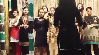 Dance moya