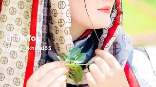 A Beautiful Girl.style