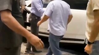 Shahrukh Khan & Hrithik Roshan Spotted at Airport with Sons Viral Masti Bollywood