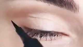 Eyeliner 2
