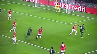 FOOTBALL MOMENTS 44