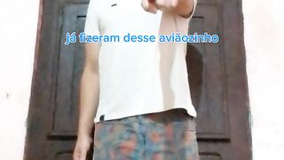 Já fizeram desse aviãozinho?