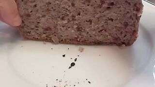 Хлеб ???? с орехами и ягодами