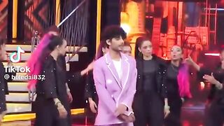 Most viral song of kaafi Khalil.