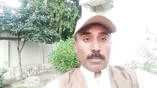 گجرات سردار پورہ میں موبائیل شاپ پر دوران ڈکیتی ایک ملزم گولی لگنے سے زخمی