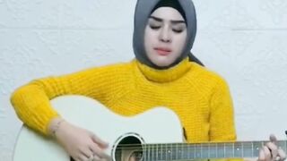 nyanyian lagu ..satu nama tetap dihati