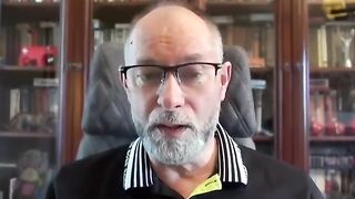 РУССКИЯТ ФЛОТ НАПУСКА КРИМ