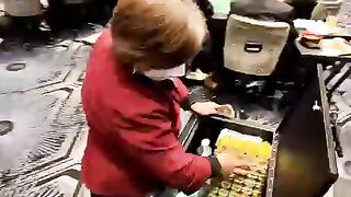 Changing 500$ with casino money