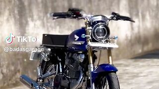 Motor Cb