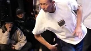 This Man is a worker but real breakdancer????????
