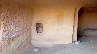 Hazrat Musa nay 10 year gazray