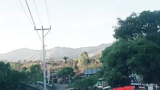 Bukti ketangguhan bus kayu angkutan pedesaan Manggarai NTT